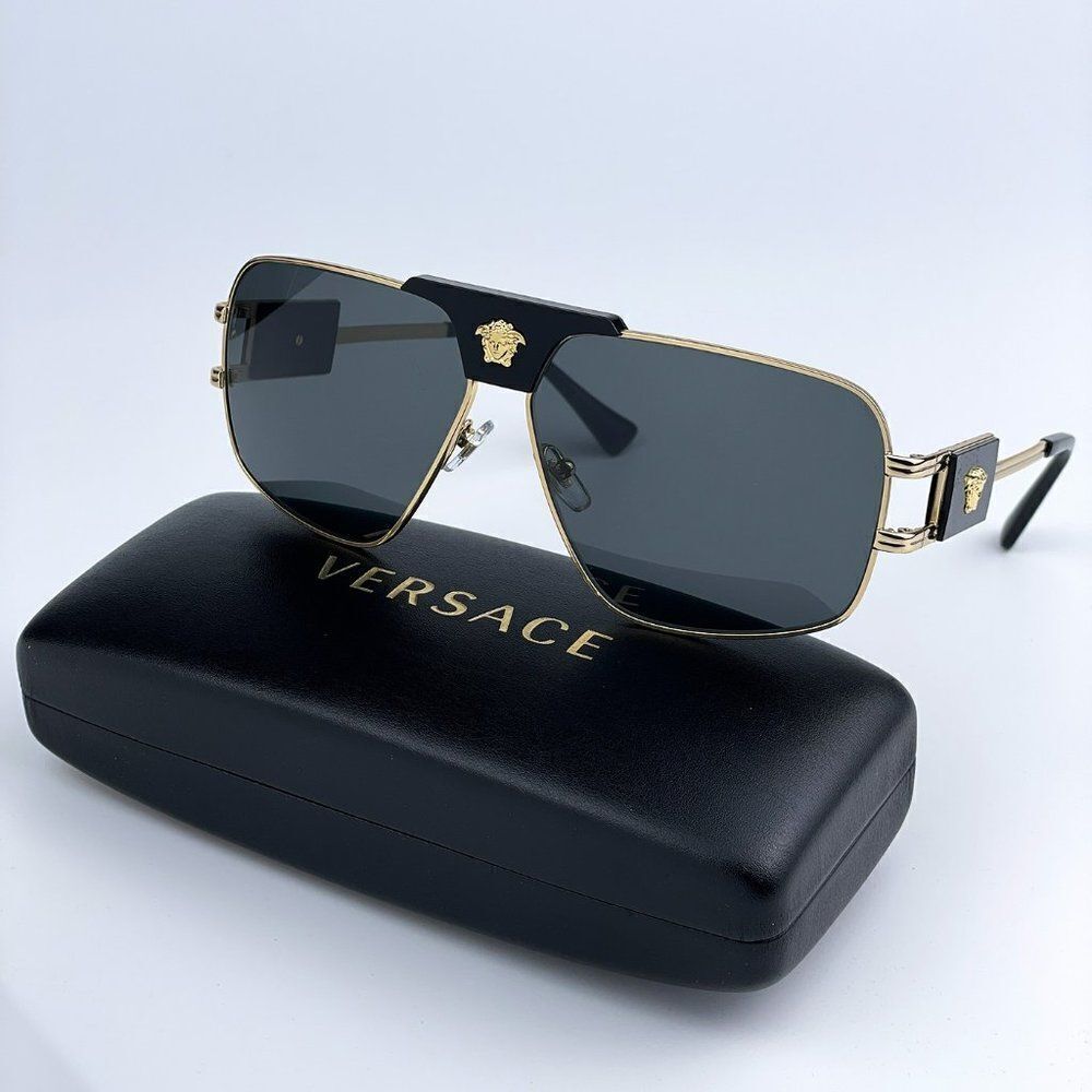 NEW Versace VE2251 100287 Gold Dark Grey Metal Pilot Men Sunglasses